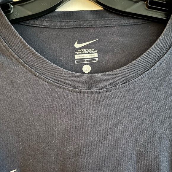 Hellas Verona Nike T-Shirt - Picture 2 of 4